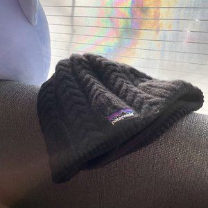 Patagonia Wool Beanie w/ fleece lining